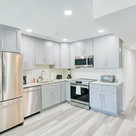 Dog Friendly Condo With Beach Access, Hot Tub, Firepit West Palm Beach Extérieur photo