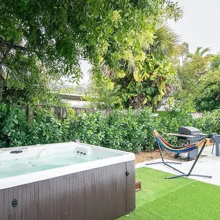 Dog Friendly Condo With Beach Access, Hot Tub, Firepit West Palm Beach Extérieur photo