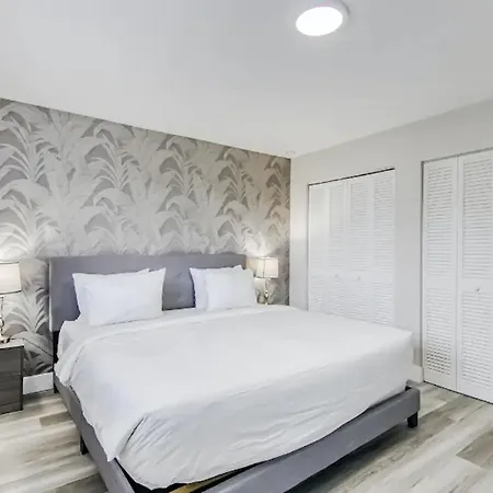 Dog Friendly Condo With Beach Access, Hot Tub, Firepit West Palm Beach Extérieur photo