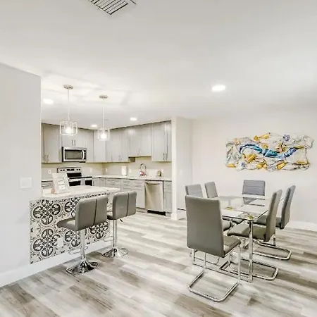 Dog Friendly Condo With Beach Access, Hot Tub, Firepit West Palm Beach Extérieur photo