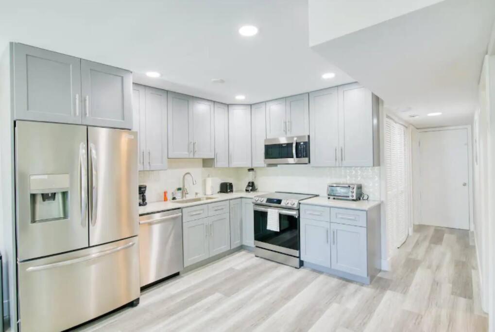 Dog Friendly With Access, Hot Tub, Firepit Appartement