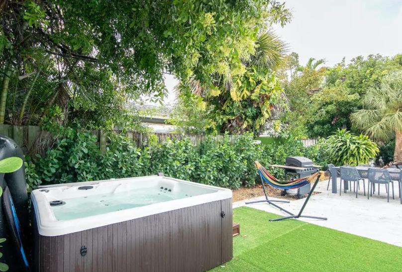 Appartement Dog Friendly With Access, Hot Tub, Firepit West Palm Beach